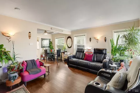 Living - 2115 Georgia St, Vallejo, CA 94590 photo 1 of 5