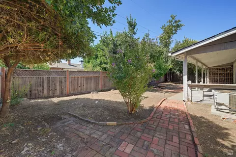 621 W D St S, Dixon, CA 95620 photo 30