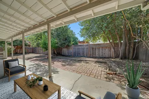 621 W D St S, Dixon, CA 95620 photo 28