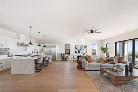 3763 Paxton Pl, Santa Rosa, CA 95404