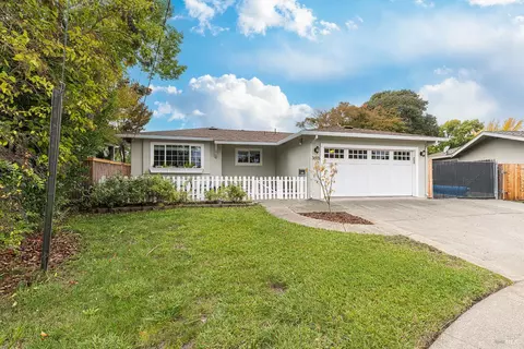 3655 Beckworth Dr, Napa, CA 94558