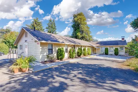 22776 Moscow Rd, Duncans Mills, CA 95430