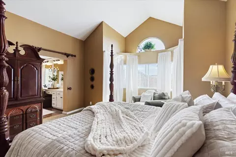 Bedroom - 181 Polaris Ct, Vallejo, CA 94591 photo 2 of 4