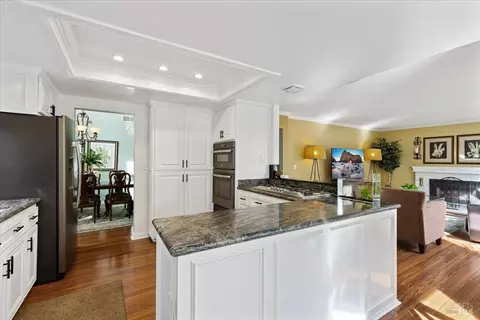Kitchen - 181 Polaris Ct, Vallejo, CA 94591 photo 3 of 4