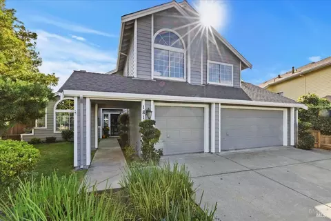 Exterior - 181 Polaris Ct, Vallejo, CA 94591 photo 2 of 10