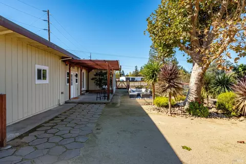 Exterior - 505 E Railroad Ave, Cotati, CA 94931 photo 18 of 27