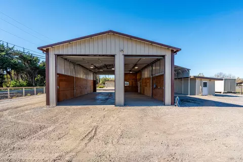 Exterior - 505 E Railroad Ave, Cotati, CA 94931 photo 10 of 27