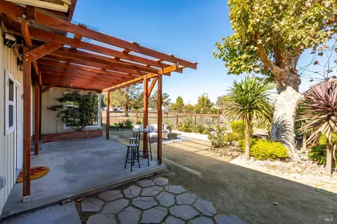 Exterior - 505 E Railroad Ave, Cotati, CA 94931 photo 19 of 27