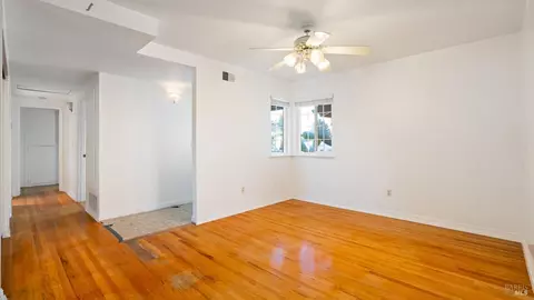 Living - 1300 Pacific Ave, Petaluma, CA 94954 photo 1 of 4