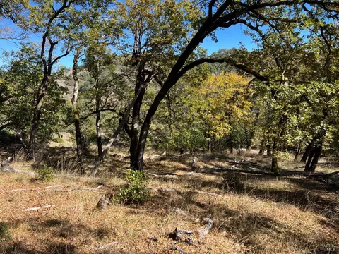 5290 Butler Ranch Rd, Ukiah, CA 95482 photo 4