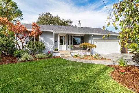 103 Corrillo Dr, San Rafael, CA 94903