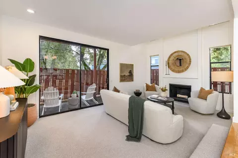 1717 Novato Blvd #13, Novato, CA 94947