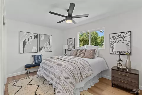 Bedroom - 121 La Brea St, Vallejo, CA 94591 photo 4 of 5
