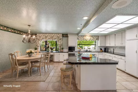 Kitchen - 6133 Tamara Ln, Windsor, CA 95492 photo 3 of 6