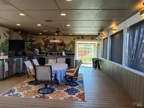 Exterior - 6133 Tamara Ln, Windsor, CA 95492 photo 9 of 18