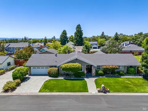 View/Area - 6133 Tamara Ln, Windsor, CA 95492 photo 2 of 3