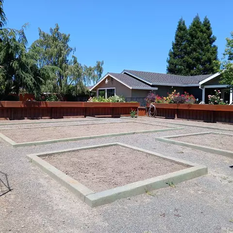 Exterior - 6133 Tamara Ln, Windsor, CA 95492 photo 16 of 18