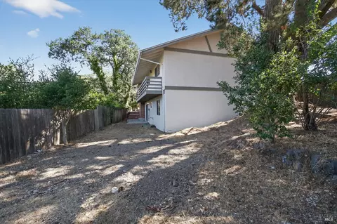Exterior - 411 Cherry St, Petaluma, CA 94952 photo 3 of 7