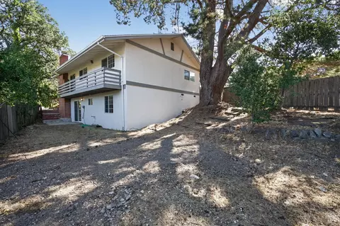 Exterior - 411 Cherry St, Petaluma, CA 94952 photo 5 of 7