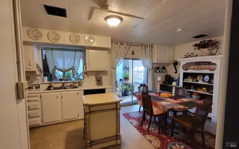 460 E Gobbi St E #25, Ukiah, CA 95482 photo 16