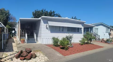 460 E Gobbi St E #25, Ukiah, CA 95482 photo 3