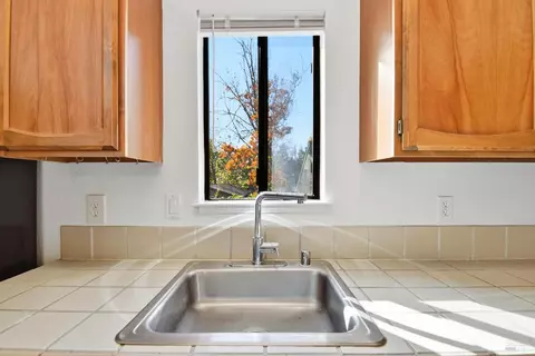 Kitchen - 23 Pine Tree Cir, Cotati, CA 94931 photo 2 of 2