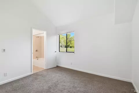 Bedroom - 23 Pine Tree Cir, Cotati, CA 94931 photo 2 of 4