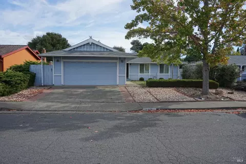 112 Dyer Ct, Vallejo, CA 94591
