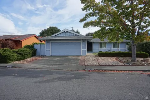 Exterior - 112 Dyer Ct, Vallejo, CA 94591 photo 2 of 5