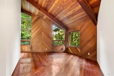 Bedroom - 2081 Joy Rd, Occidental, CA 95465 photo 1 of 5