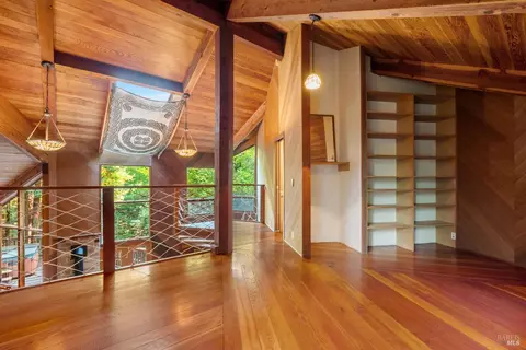 Entry Way - 2081 Joy Rd, Occidental, CA 95465 photo 5 of 6
