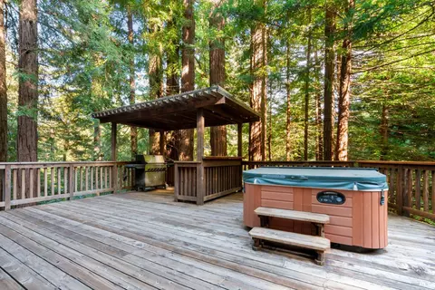 Exterior - 2081 Joy Rd, Occidental, CA 95465 photo 5 of 29