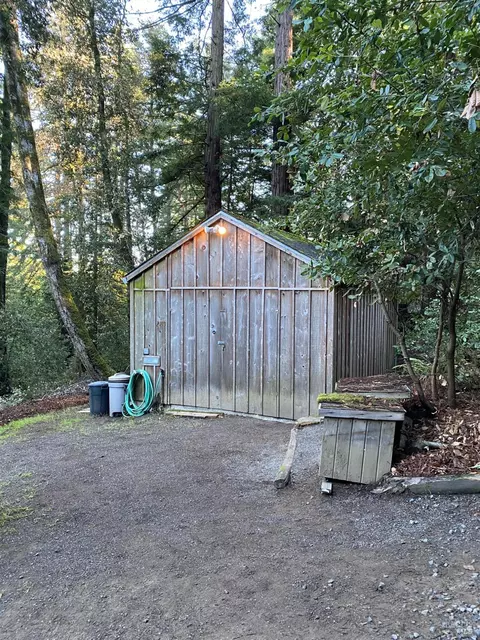 Exterior - 2081 Joy Rd, Occidental, CA 95465 photo 27 of 29