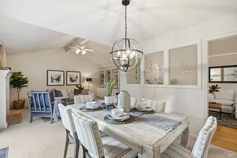 Dining - 426 Tamara Way, Windsor, CA 95492 photo 3 of 4