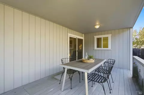 Exterior - 426 Tamara Way, Windsor, CA 95492 photo 4 of 14