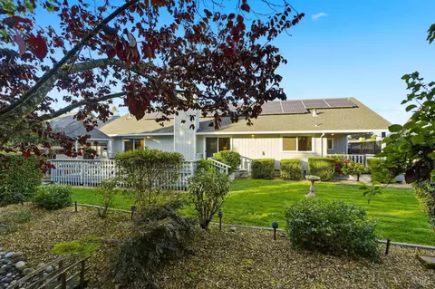 Exterior - 426 Tamara Way, Windsor, CA 95492 photo 9 of 14