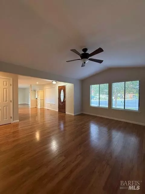 1250 Incline Ct, Ukiah, CA 95482 photo 9