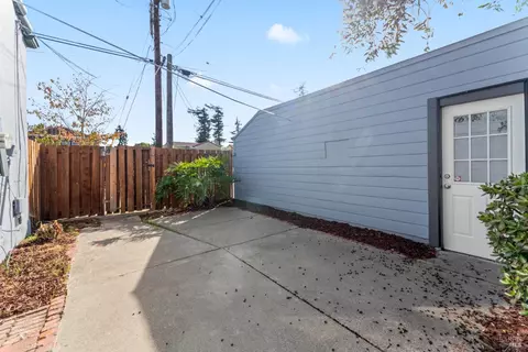 Exterior - 1348 Beach St, Vallejo, CA 94590 photo 6 of 13