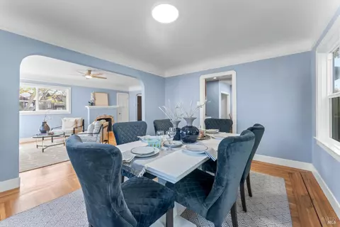 Dining - 1348 Beach St, Vallejo, CA 94590 photo 2 of 5