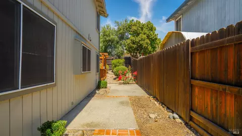 309 Regency Cir, Vacaville, CA 95687 photo 45