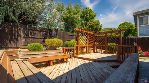 309 Regency Cir, Vacaville, CA 95687 photo 42