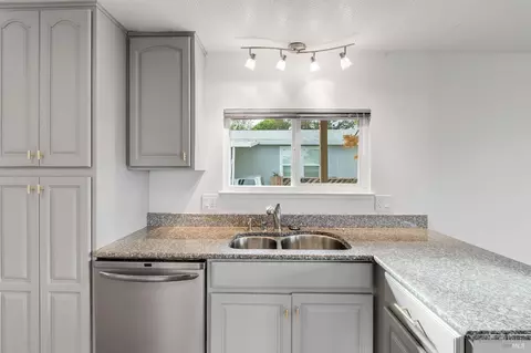 145 Ann Ct, Vallejo, CA 94590 photo 32