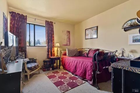 Bedroom - 101 Pinewood Ct, Cotati, CA 94931 photo 4 of 4