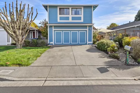 Exterior - 101 Pinewood Ct, Cotati, CA 94931 photo 2 of 9