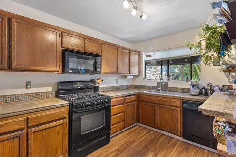 Kitchen - 101 Pinewood Ct, Cotati, CA 94931 photo 1 of 2