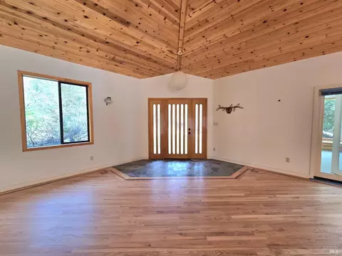 Living - 36955 Eureka Stagecoach Rd, Willits, CA 95490 photo 1 of 10