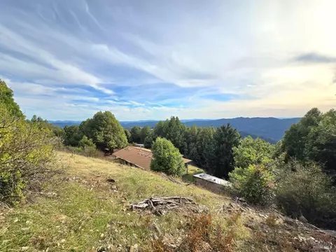 Exterior - 36955 Eureka Stagecoach Rd, Willits, CA 95490 photo 11 of 12