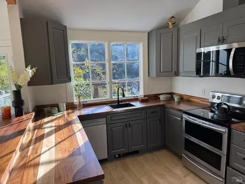 Kitchen - 21883 Highway 116, Monte Rio, CA 95462 photo 1 of 2