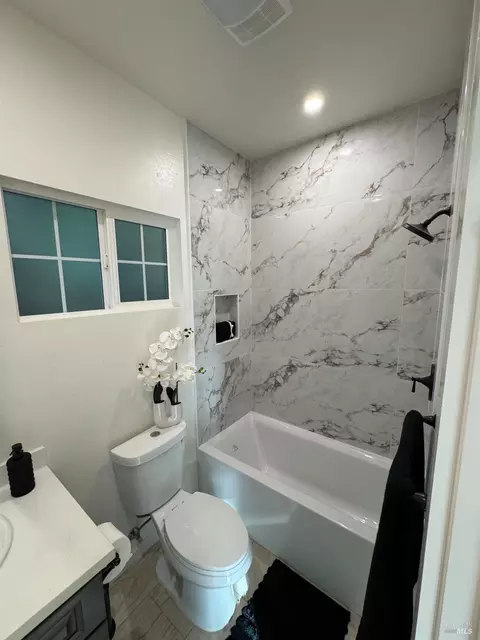 Bath - 21883 Highway 116, Monte Rio, CA 95462 photo 1 of 3