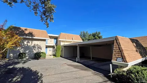 146 Gibson St, Ukiah, CA 95482